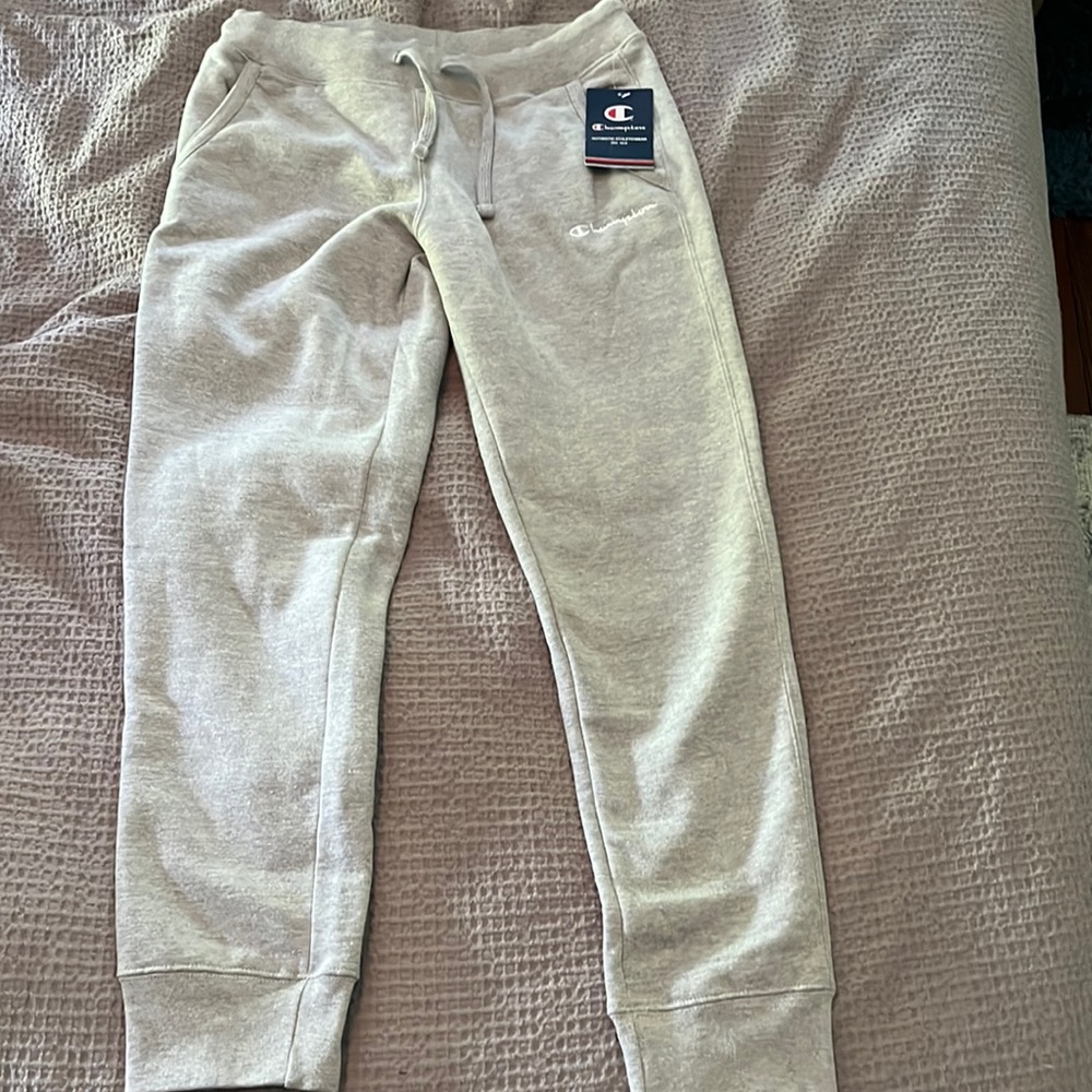 Champion women’s joggers size small NWT